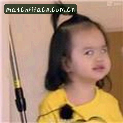 李薇